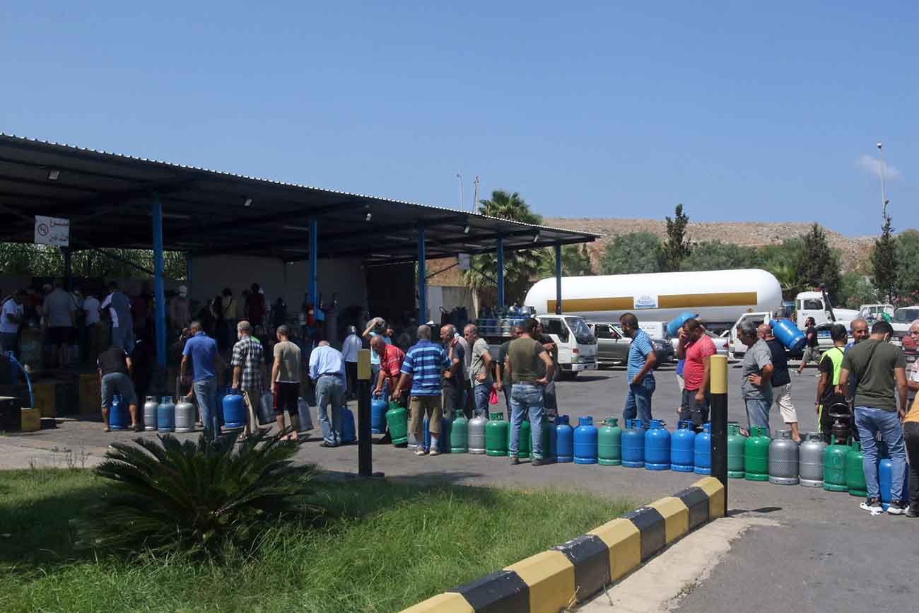  Krisis Ekonomi di Lebanon Picu Kelangkaan Kebutuhan Pokok