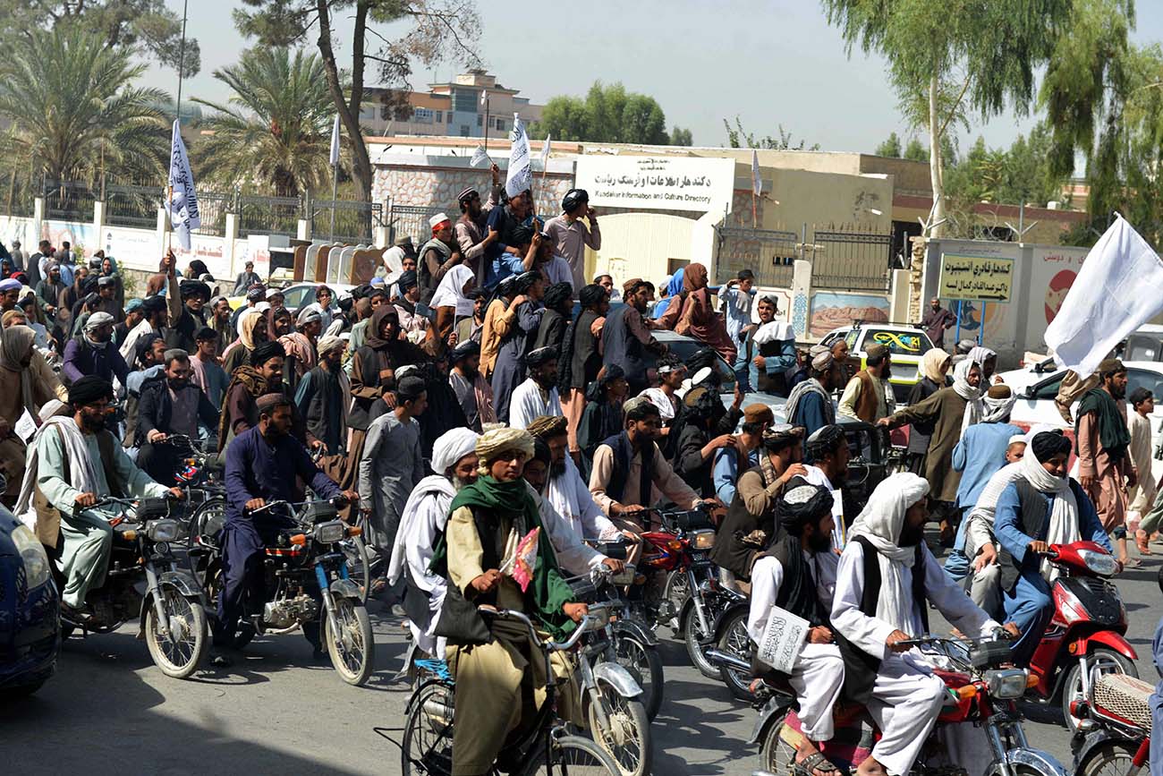 Taliban Rayakan Keberangkatan Pasukan AS Terakhir