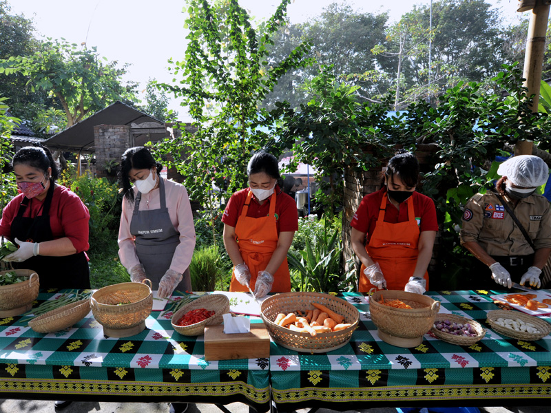 Dapur Umum Gotong Royong Di Denpasar