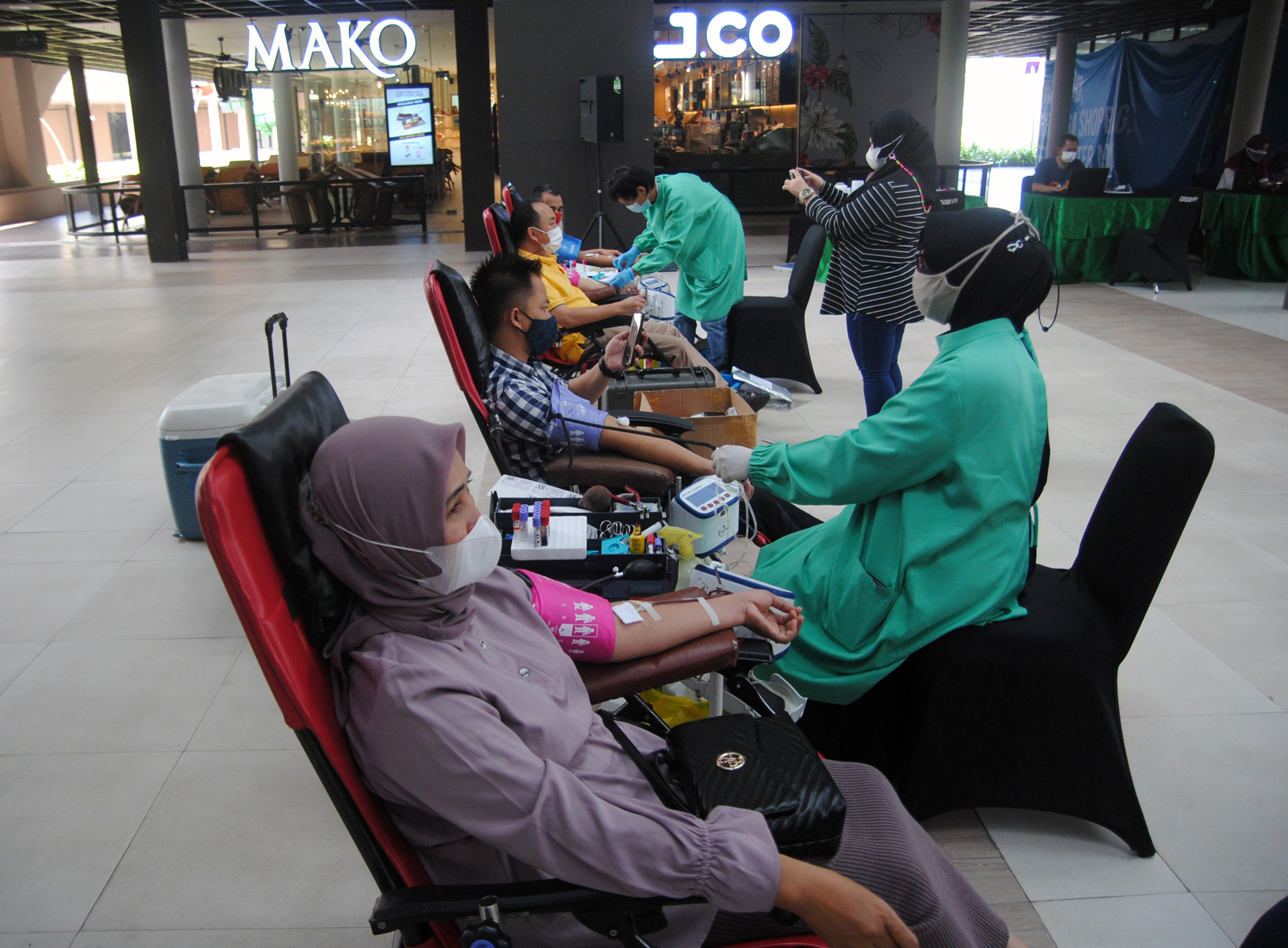 Donor Darah untuk Stok PMI Bogor