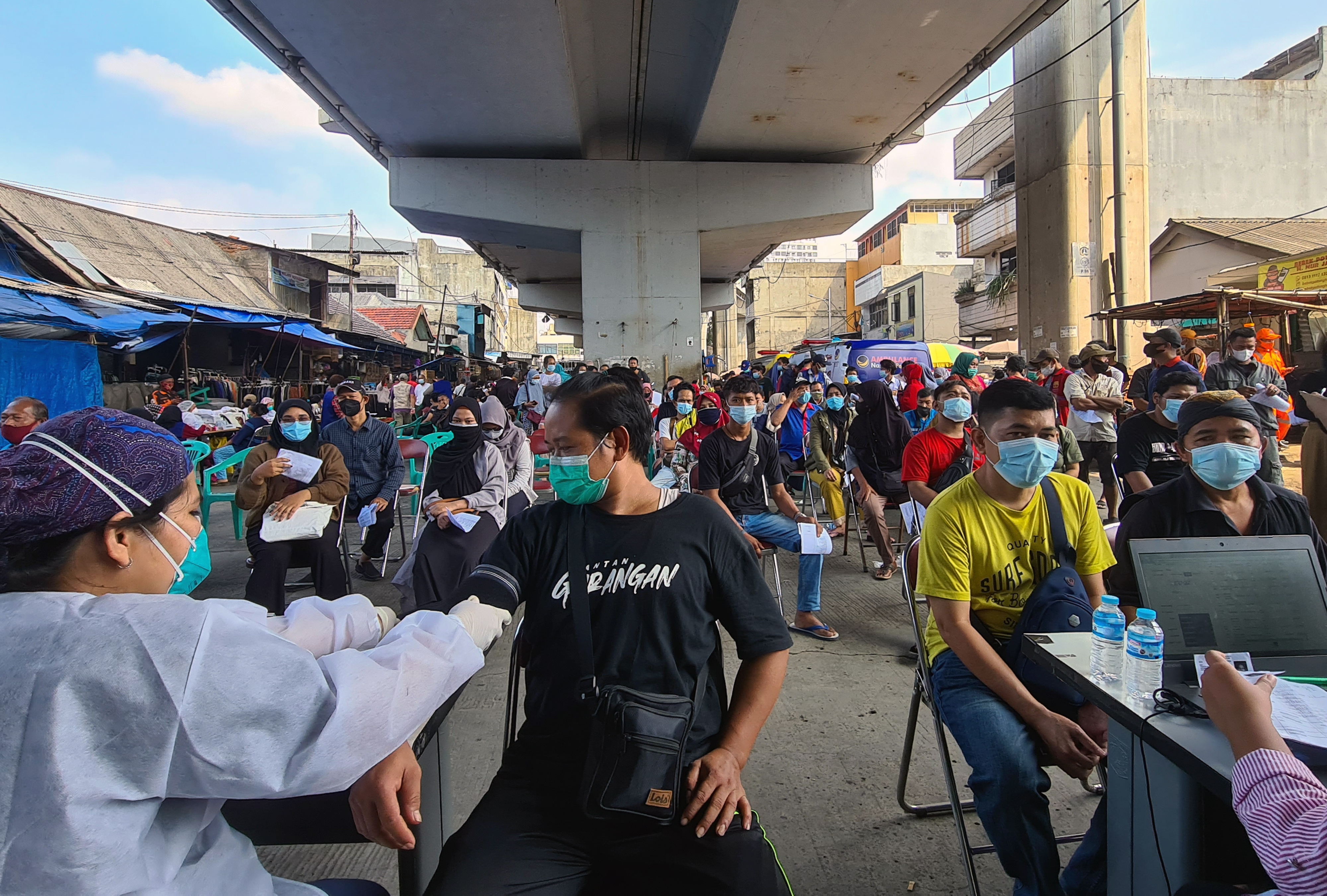 Laju Vaksinasi Covid-19