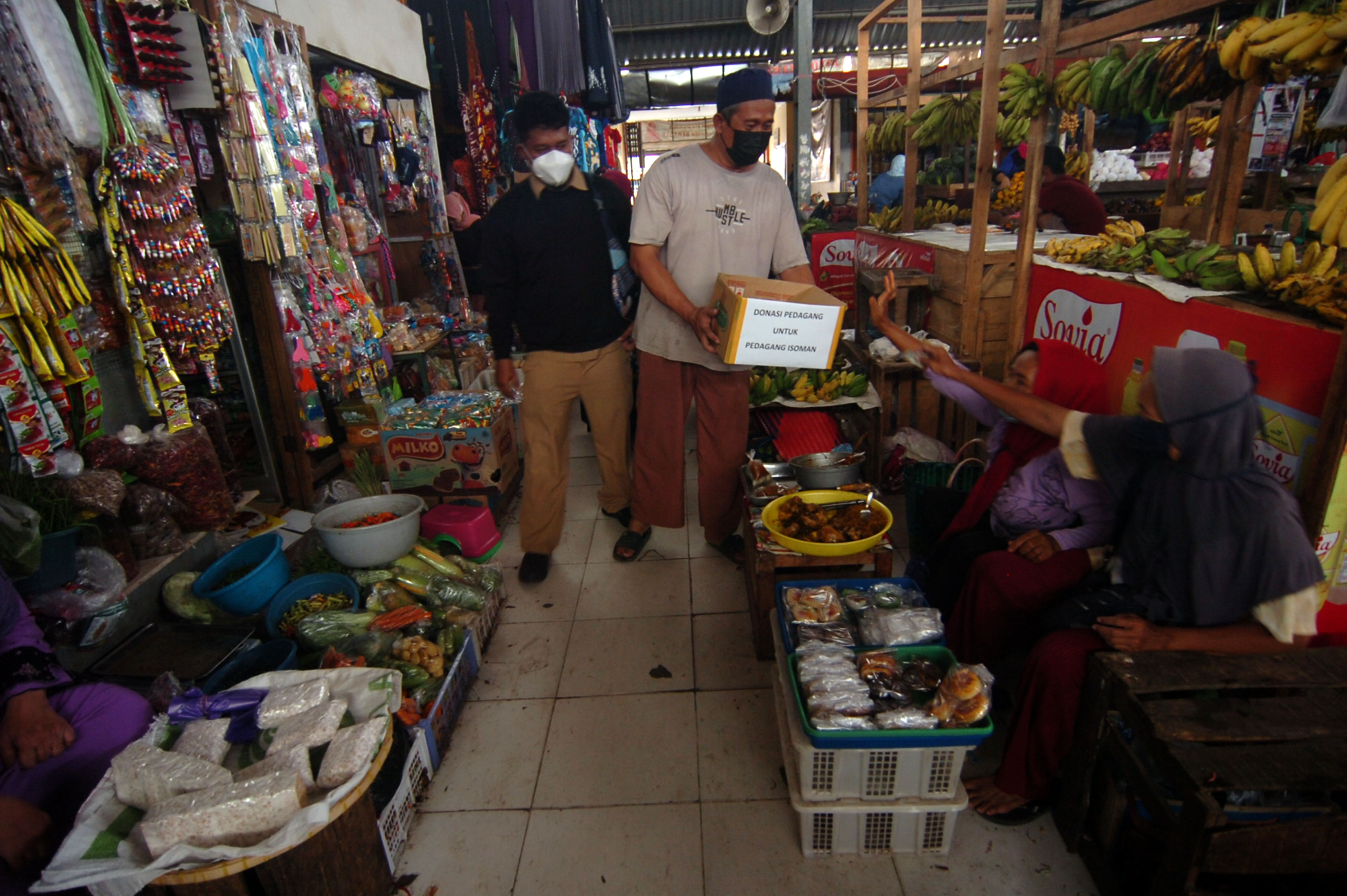 Donasi untuk Pedagang Isoman