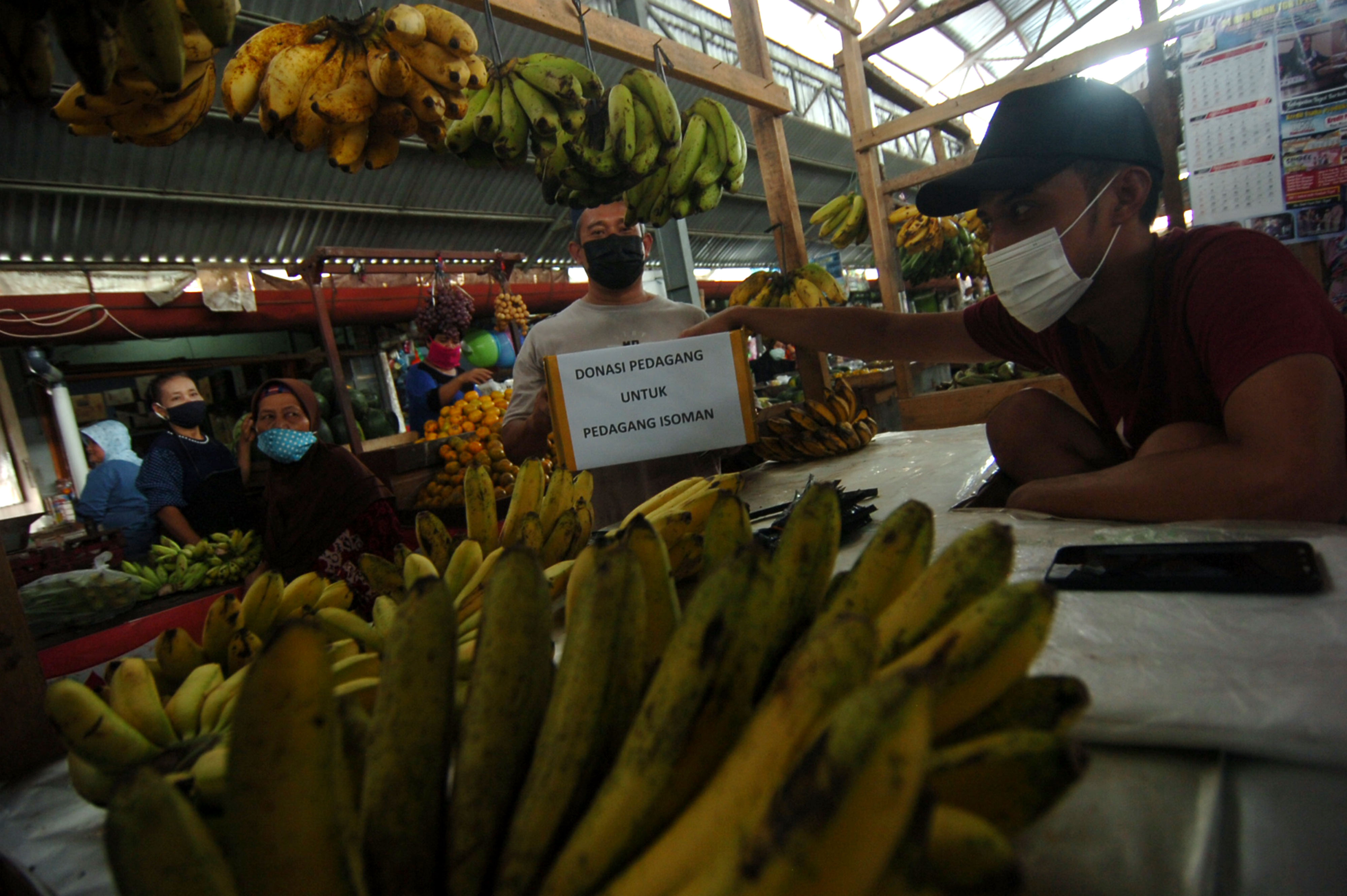 Donasi untuk Pedagang Isoman