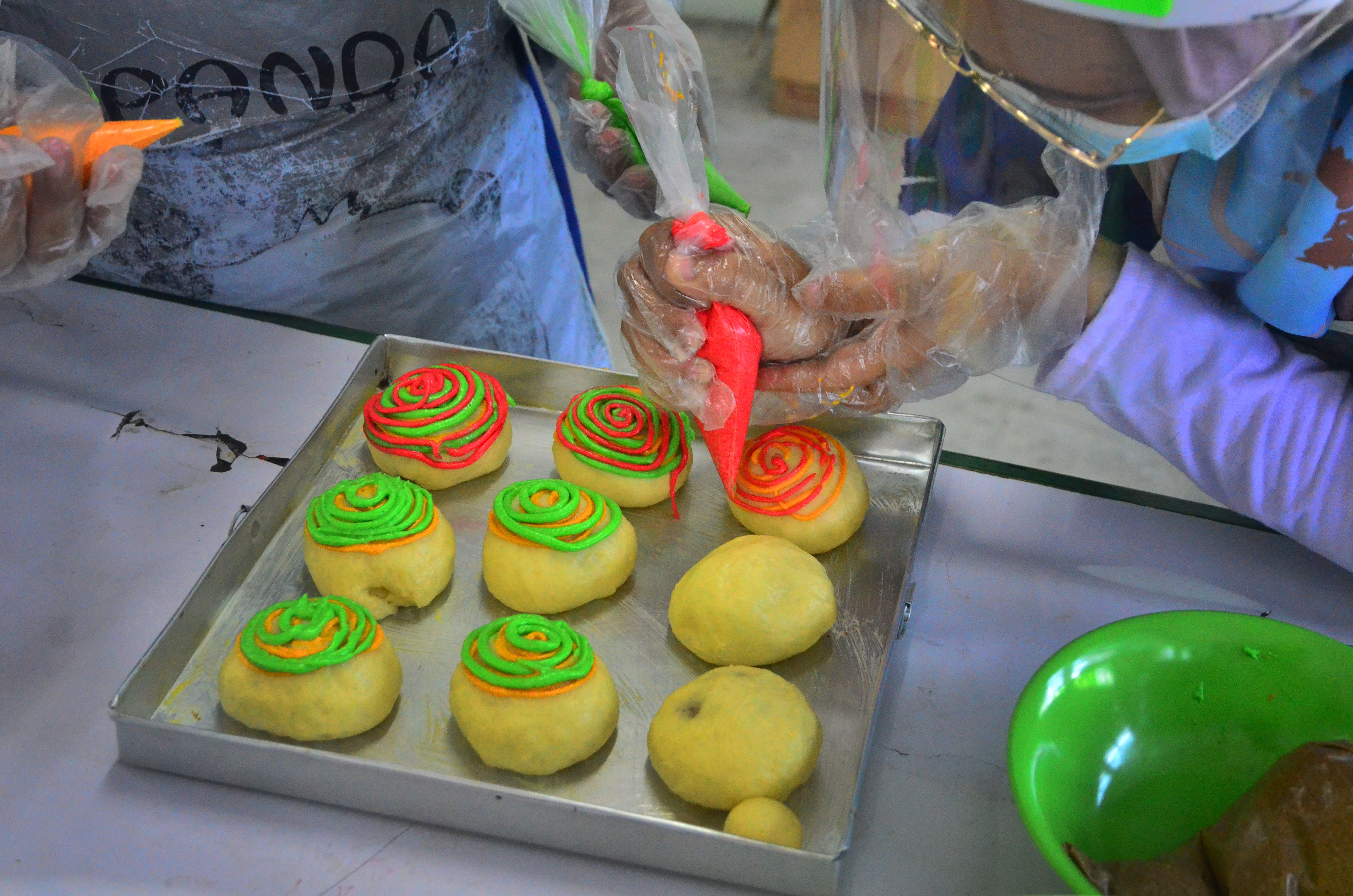 Pelatihan Pembuatan Kue