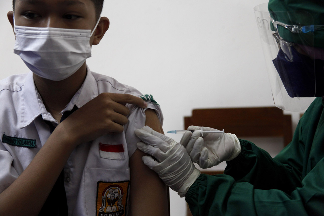 Vaksinasi Pelajar di Solo