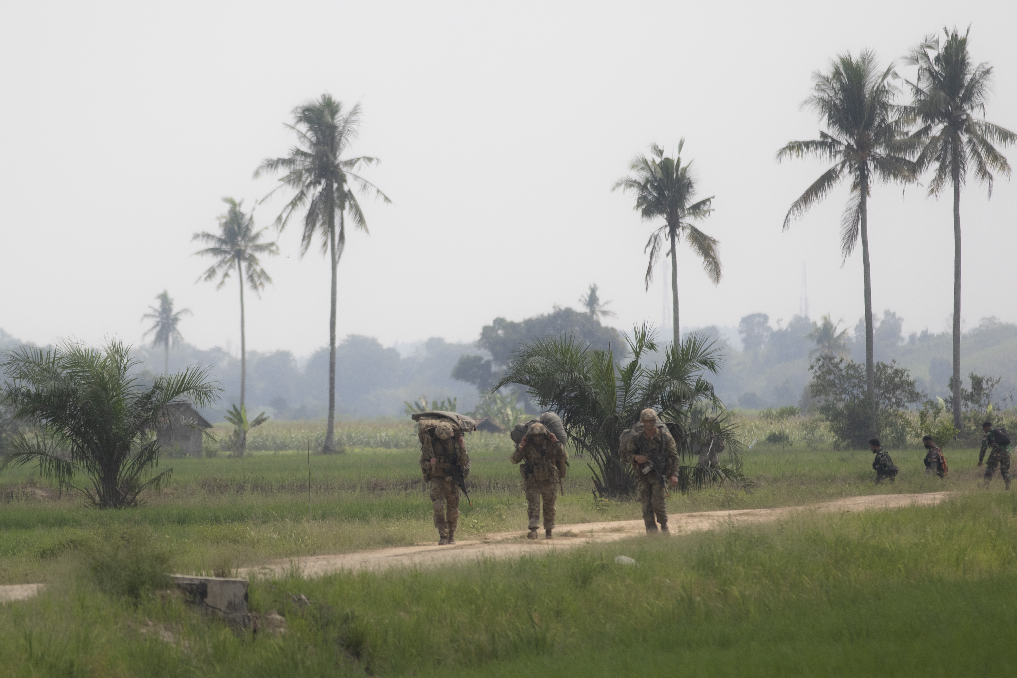 Latihan Terjun Garuda Airbone