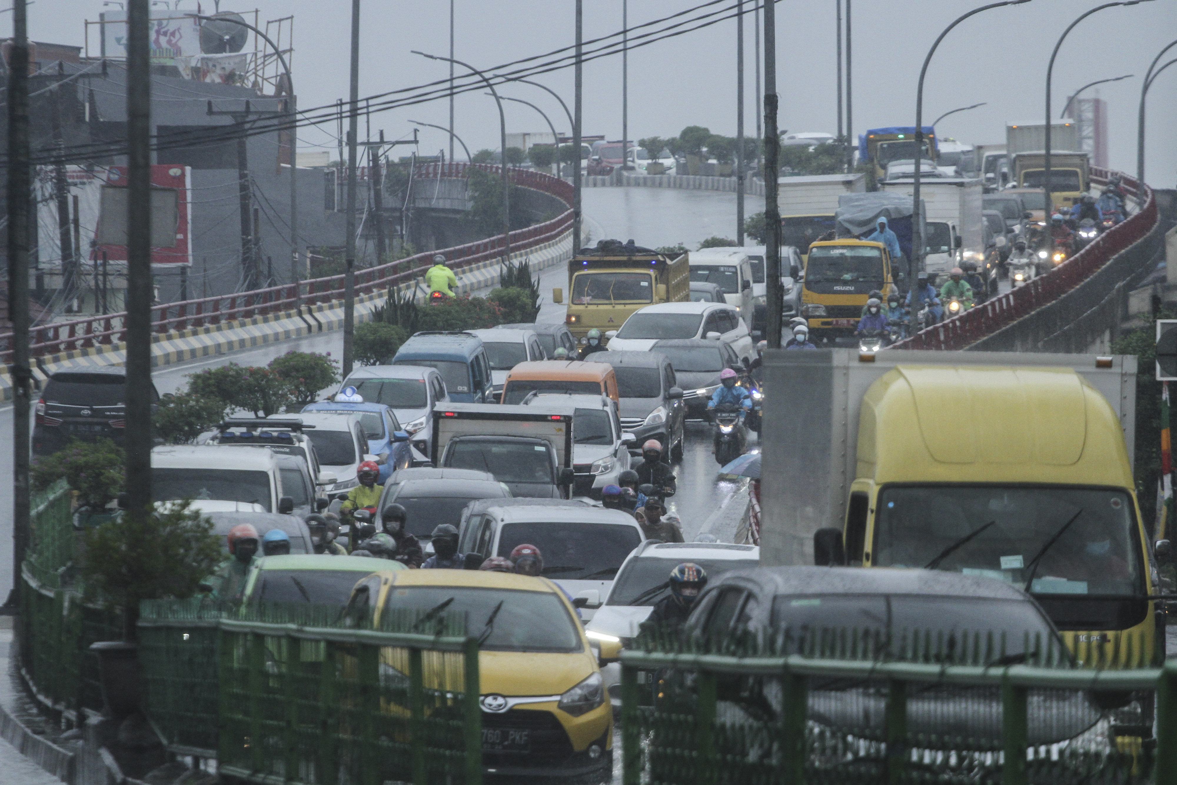 Banjir Akibat Drainase Buruk di Depok