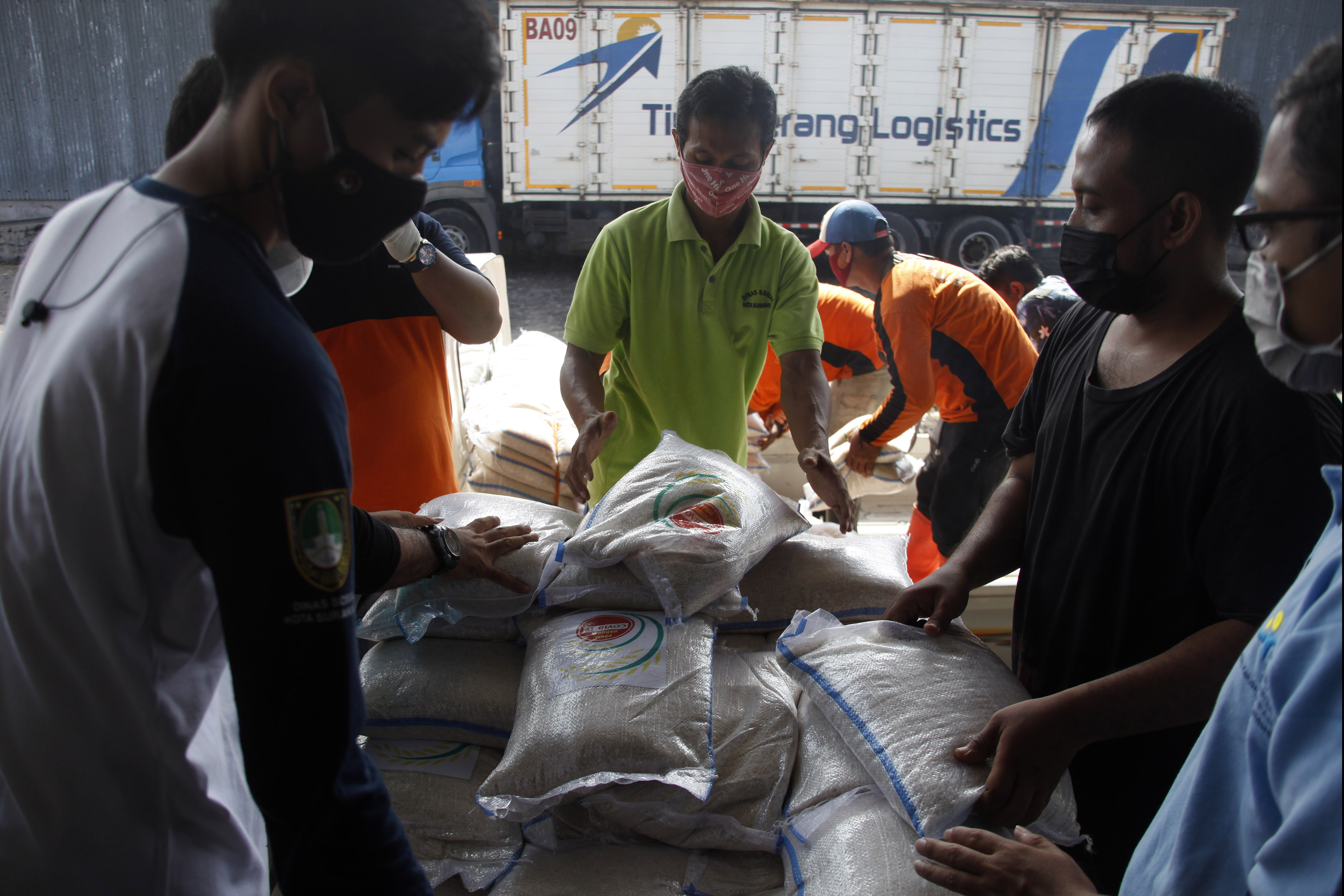 Distribusi Bantuan Sembako