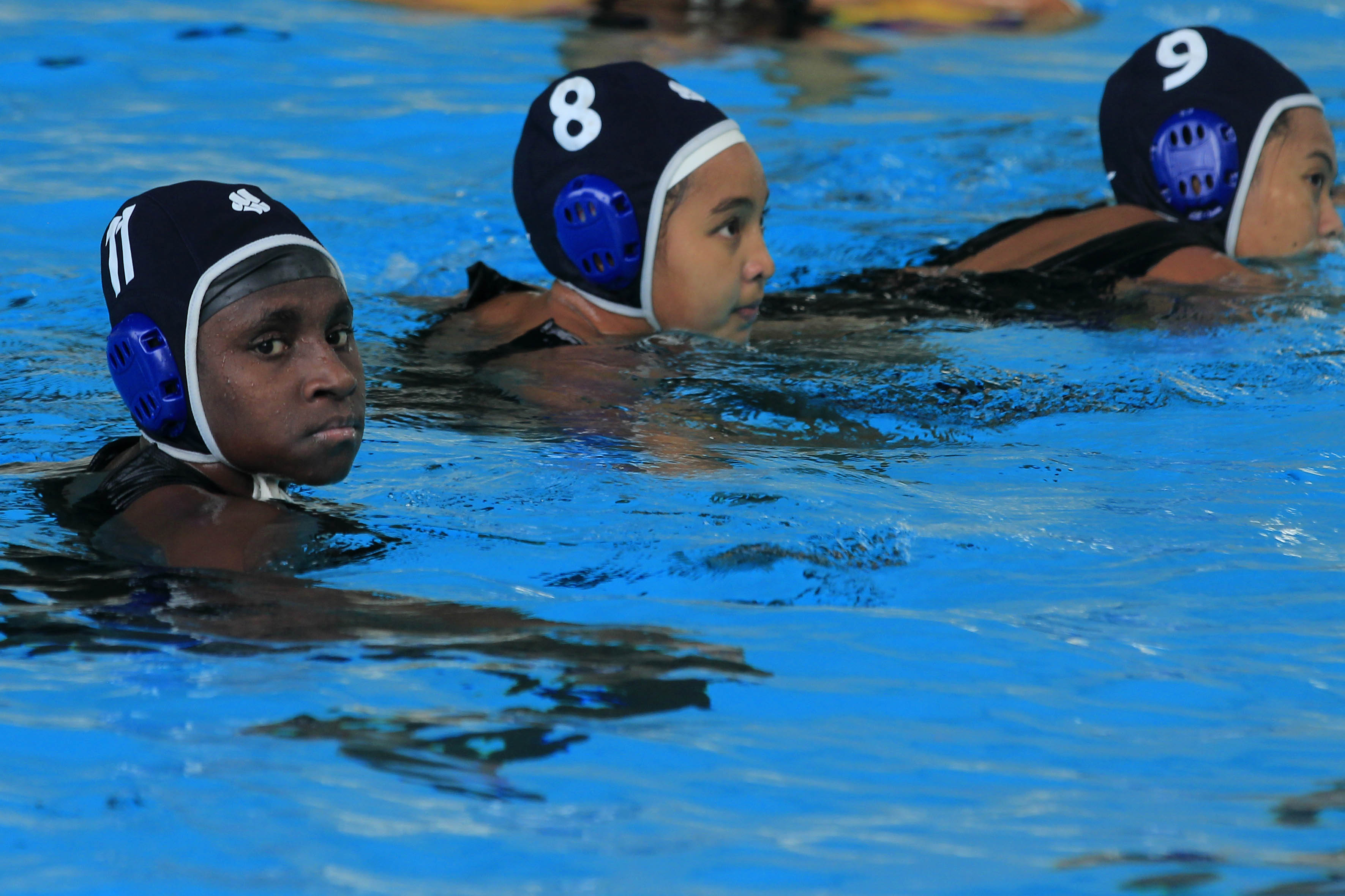 Latihan Atlet Polo Air Papua