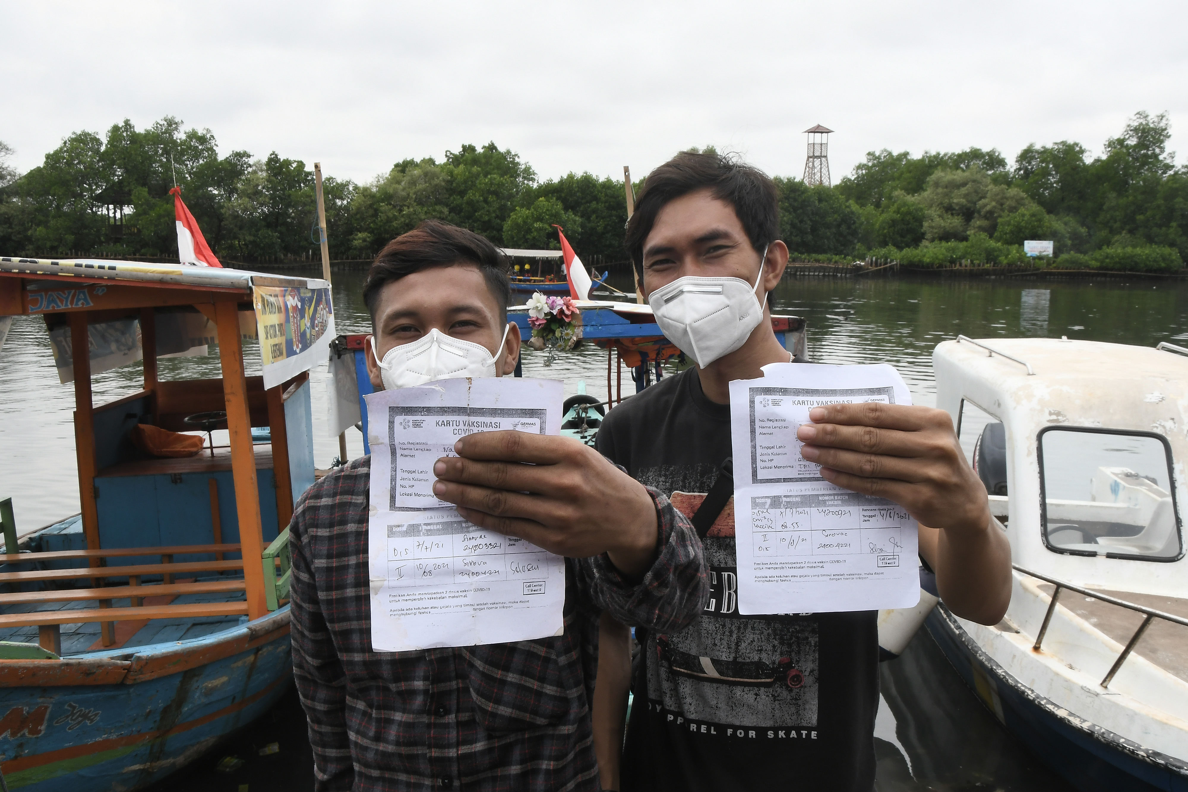 Serbuan Vaksin Maritim TNI AL di Tarumajaya