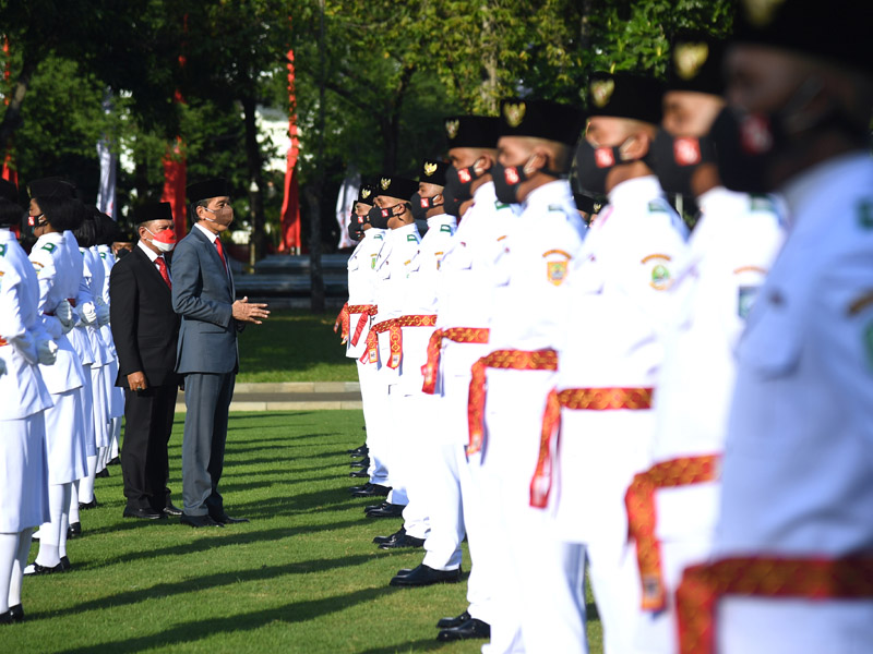 Upacara Pengukuhan Paskibra Di Istana Merdeka
