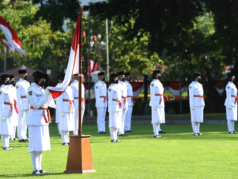 Upacara Pengukuhan Paskibra Di Istana Merdeka
