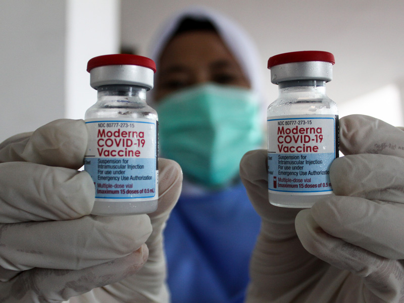 Vaksin Moderna Untuk Tenaga Kesehatan