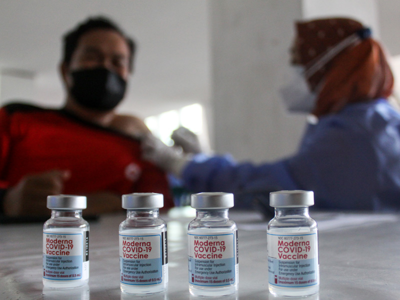 Vaksin Moderna Untuk Tenaga Kesehatan