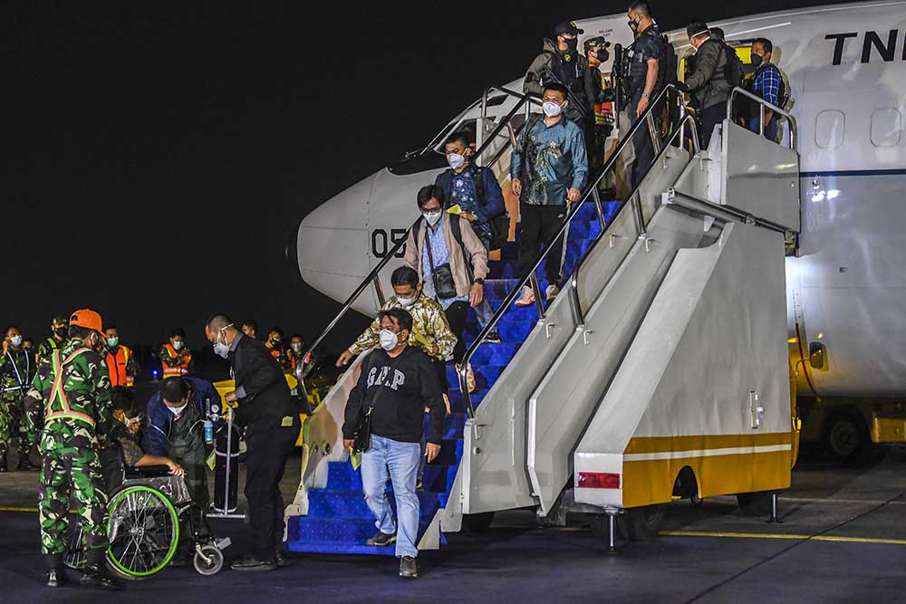 MENLU Dan Panglima TNI Sambut Evakuasi WNI