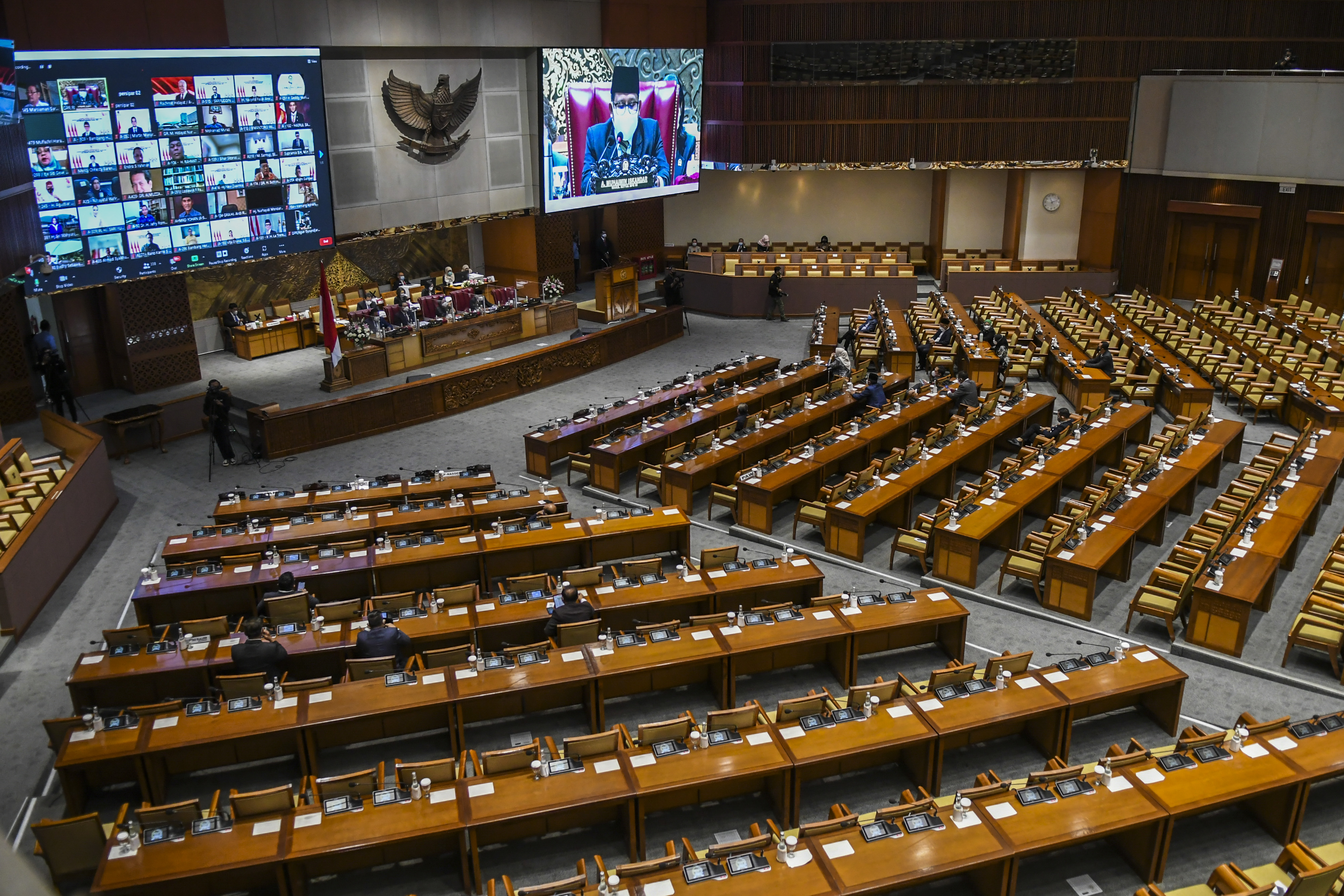 Rapat Paripurna DPR