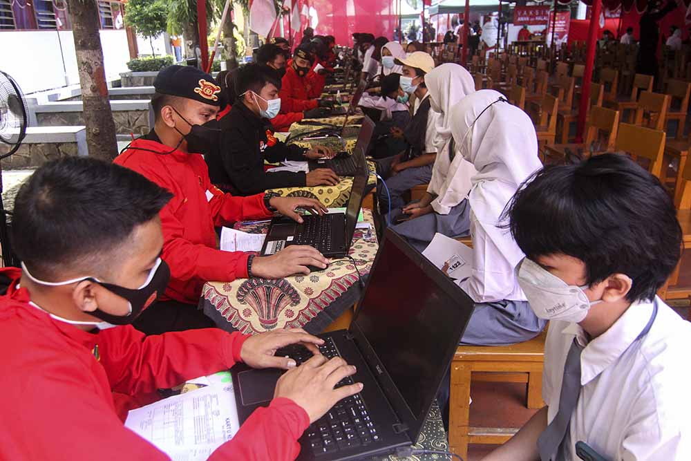 Percepatan Vaksinasi Covid-19 Untuk Pelajar