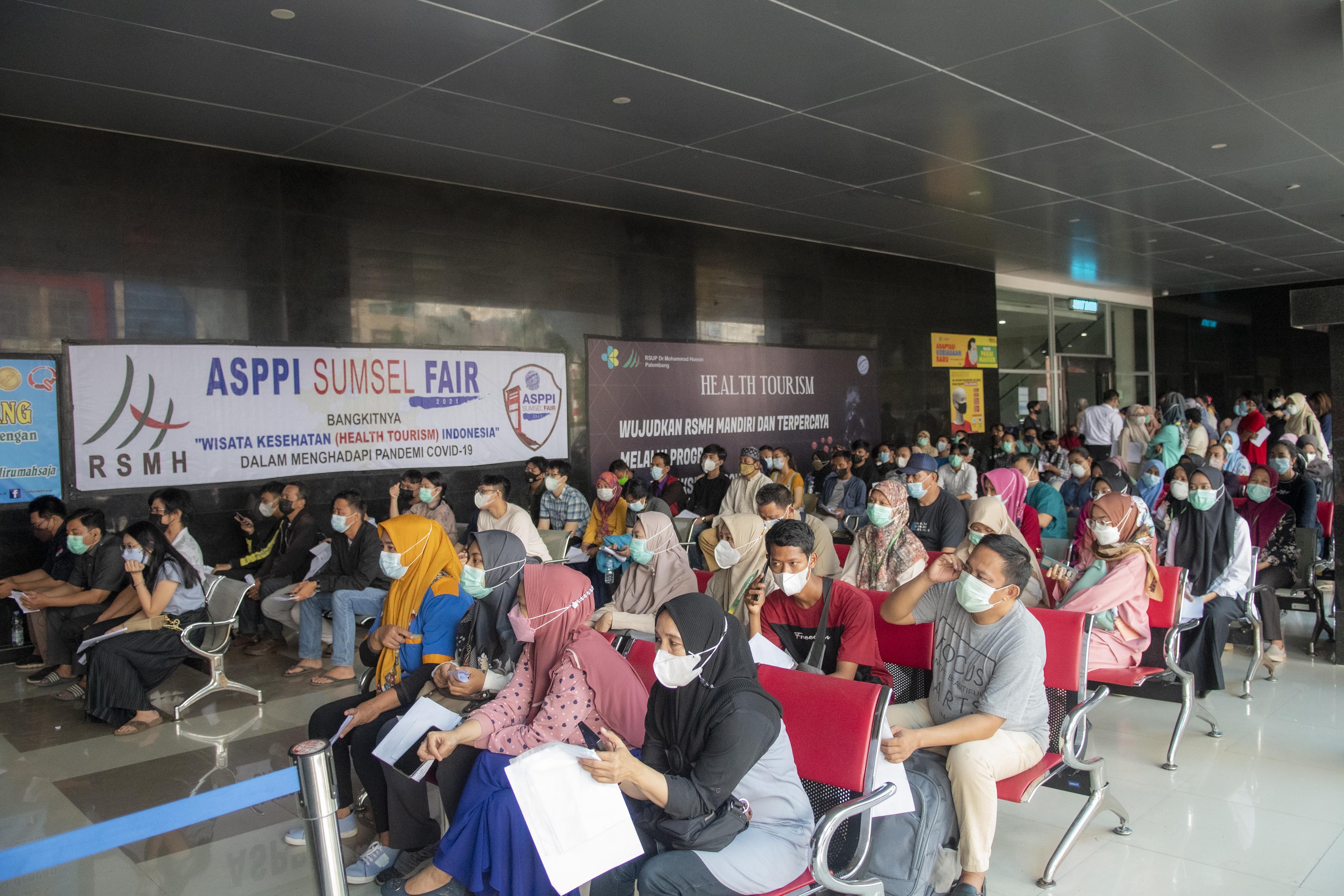 Vaksin Covid-19 Moderna untuk Masyarakat Umum