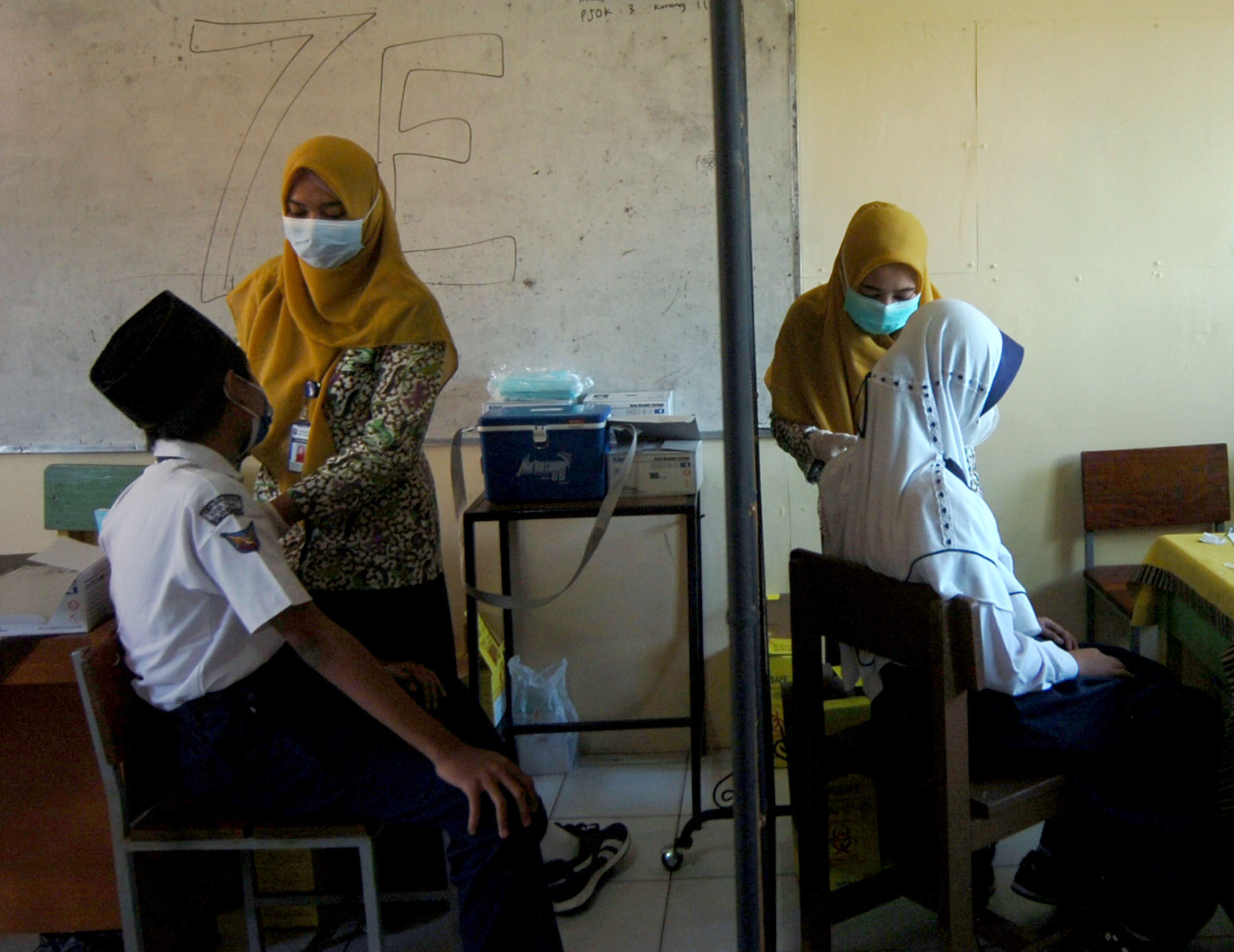 Vaksin Covid-19 Pelajar SMP