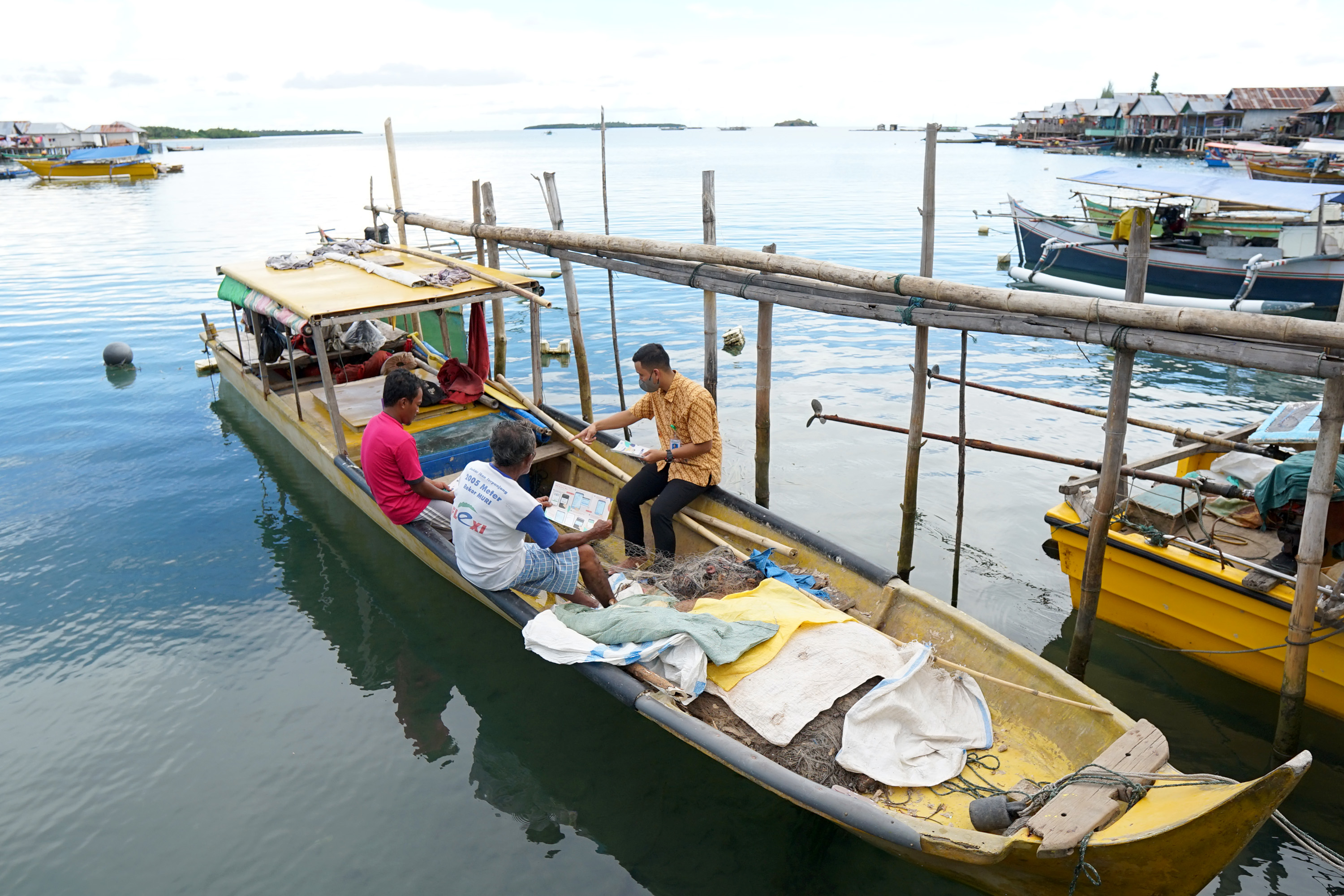 Sosialisasi Mobile JKN di Perkampungan Bajau