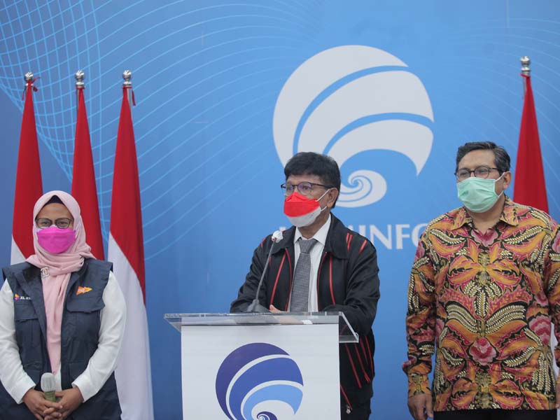 Kementerian Kominfo Serahkan SKLO 5G Kepada XL Axiata