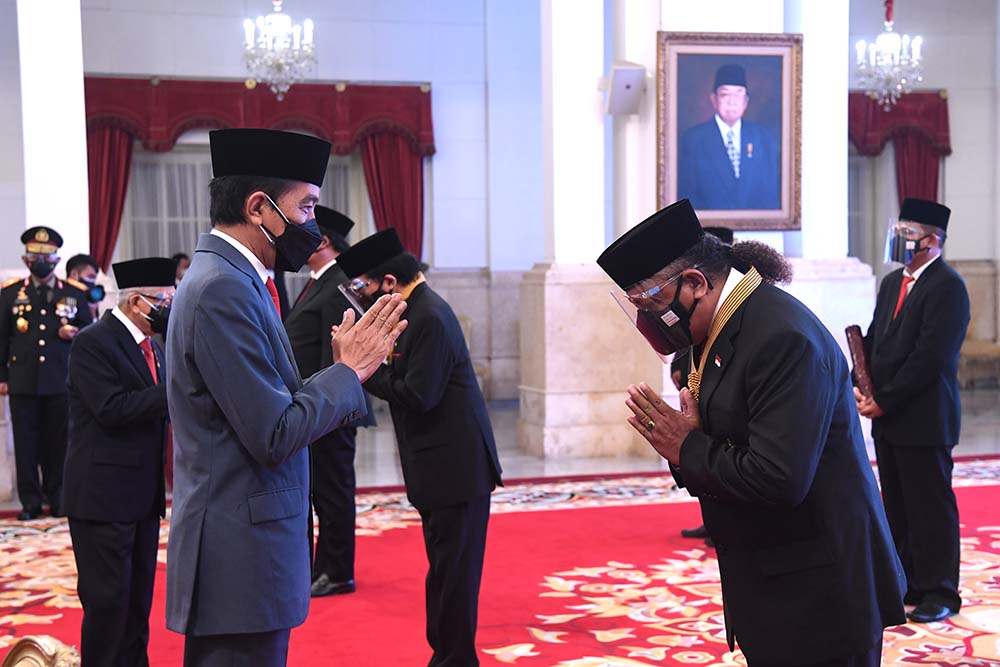 Upacara Penganugerahan Tanda Kehormatan