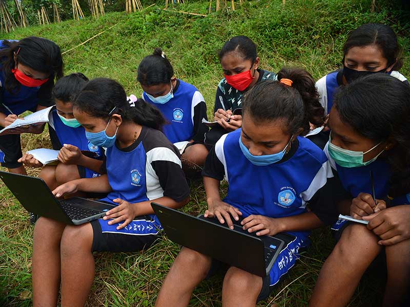 Merdeka Dalam Konektivitas Sektor Pendidikan