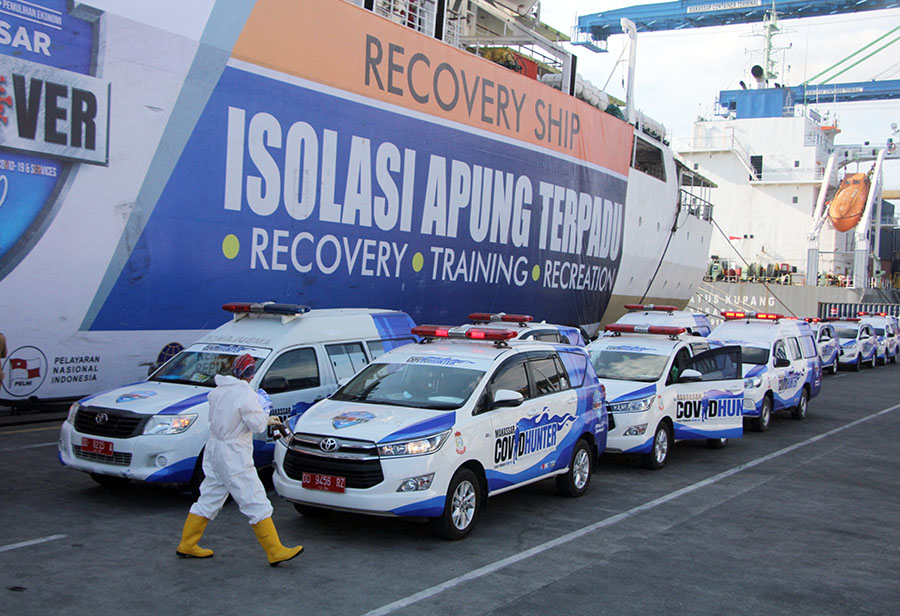 Pasien Covid-19 Menjalani Isolasi di Kapal Laut 