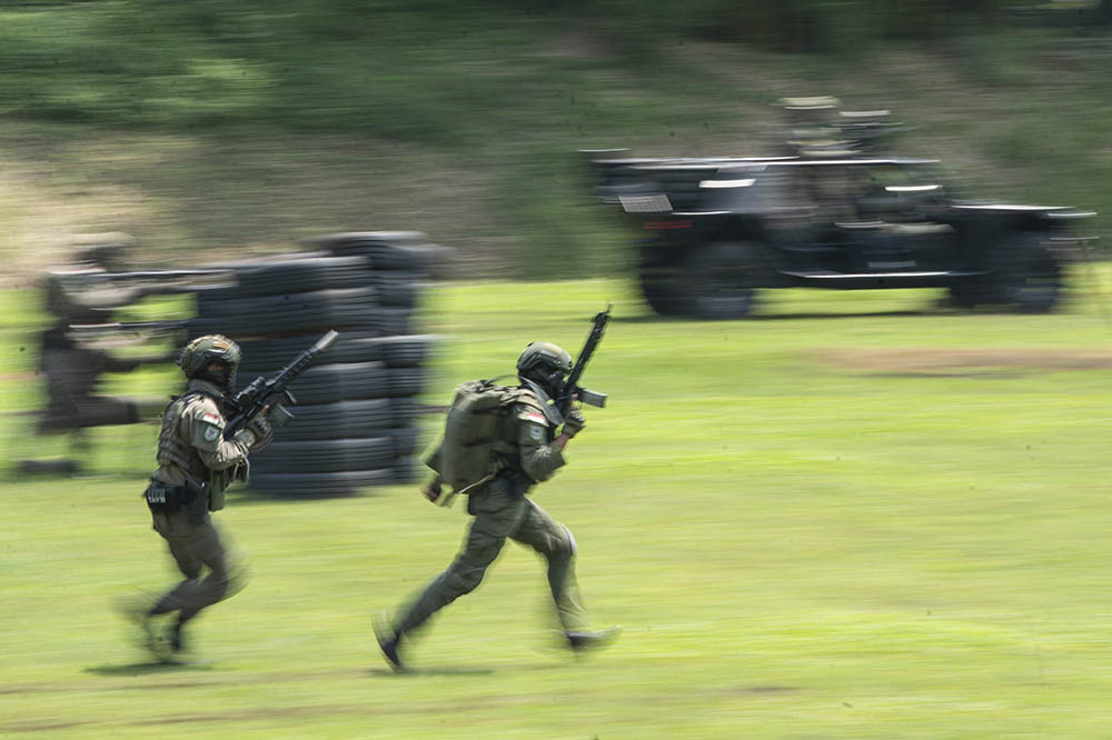 Latihan Bersama Yontaifib Dengan Mariniri AS