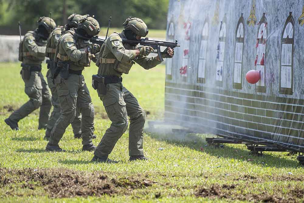 Latihan Bersama Yontaifib Dengan Mariniri AS