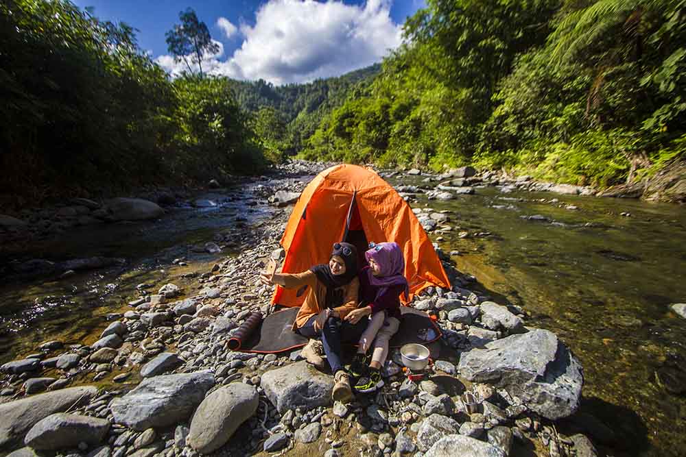 Wisata Alam Pedalaman Pegunungan Meratus