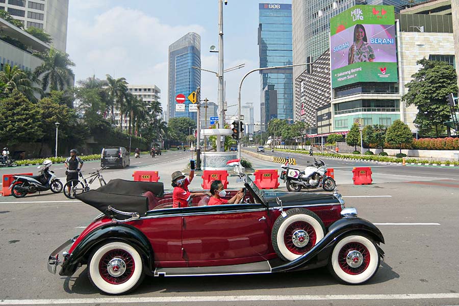 Kendaraan Presiden Soekarno Ikut Konvoi Parade Mobil Antik HUT Kemerdekaan RI