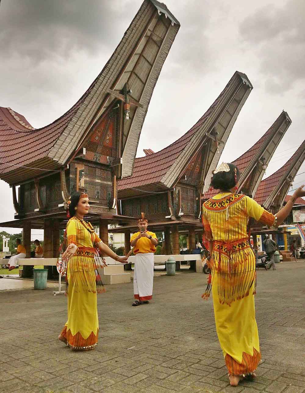 Promosi Budaya Toraja Melalui Media Sosial