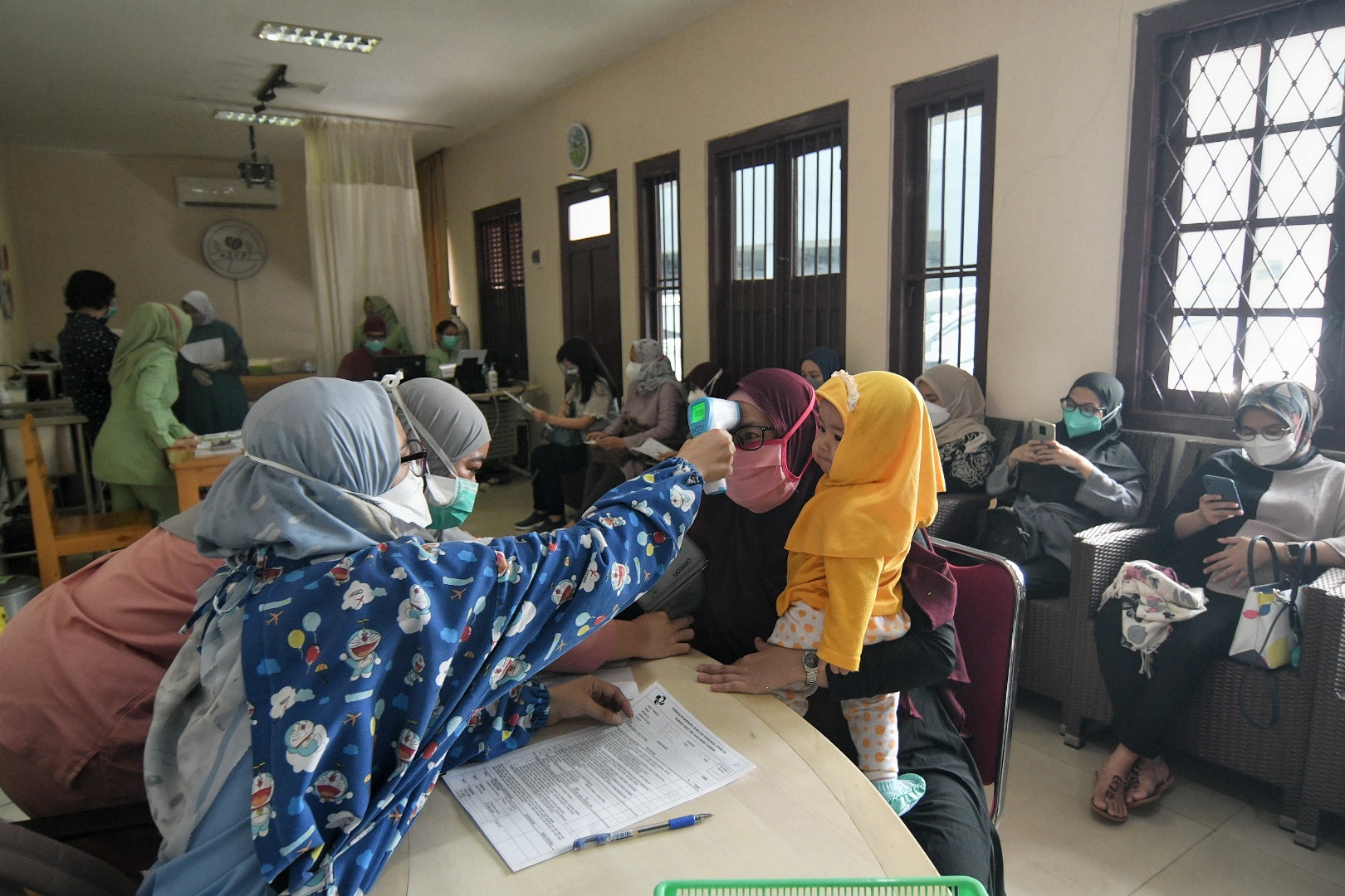 Vaksinasi untuk Ibu Hamil dan Menyusui