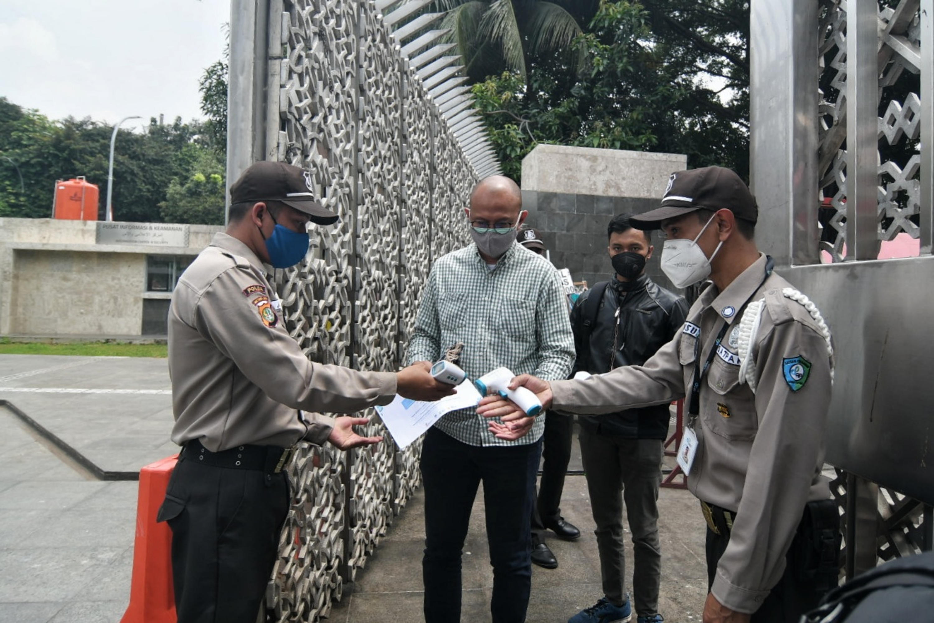 Masjid Istiqlal Kembai Melaksanakan Ibadah Salat Jumat