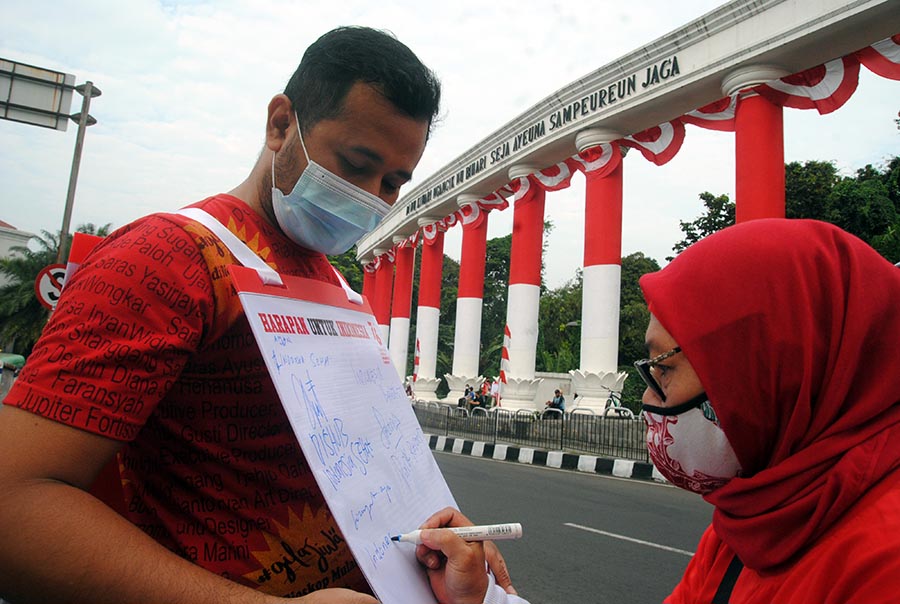Aksi Menulis Harapan Untuk Indonesia 