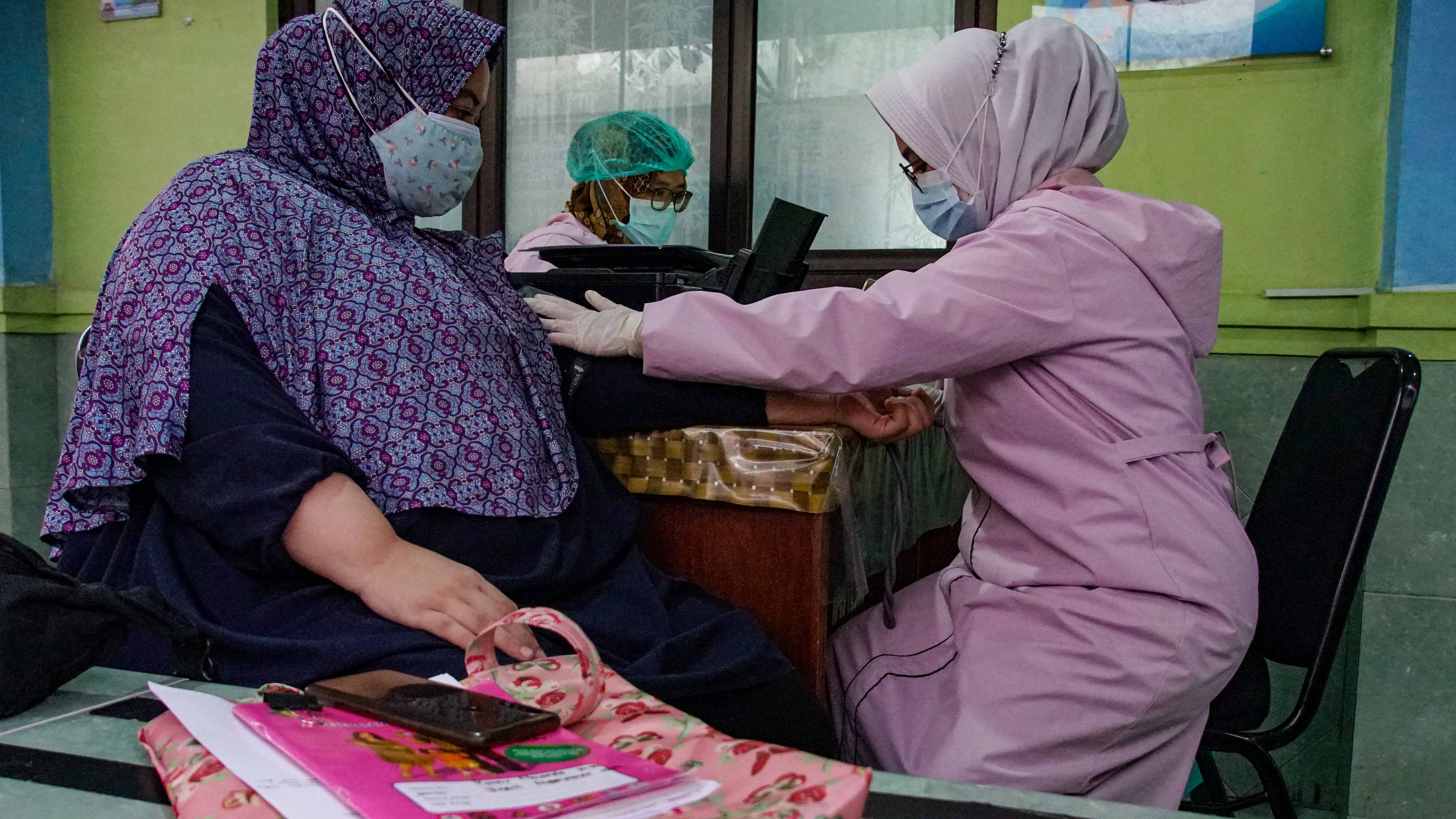 Vaksinasi Covid-19 untuk Ibu Hamil di Tangerang