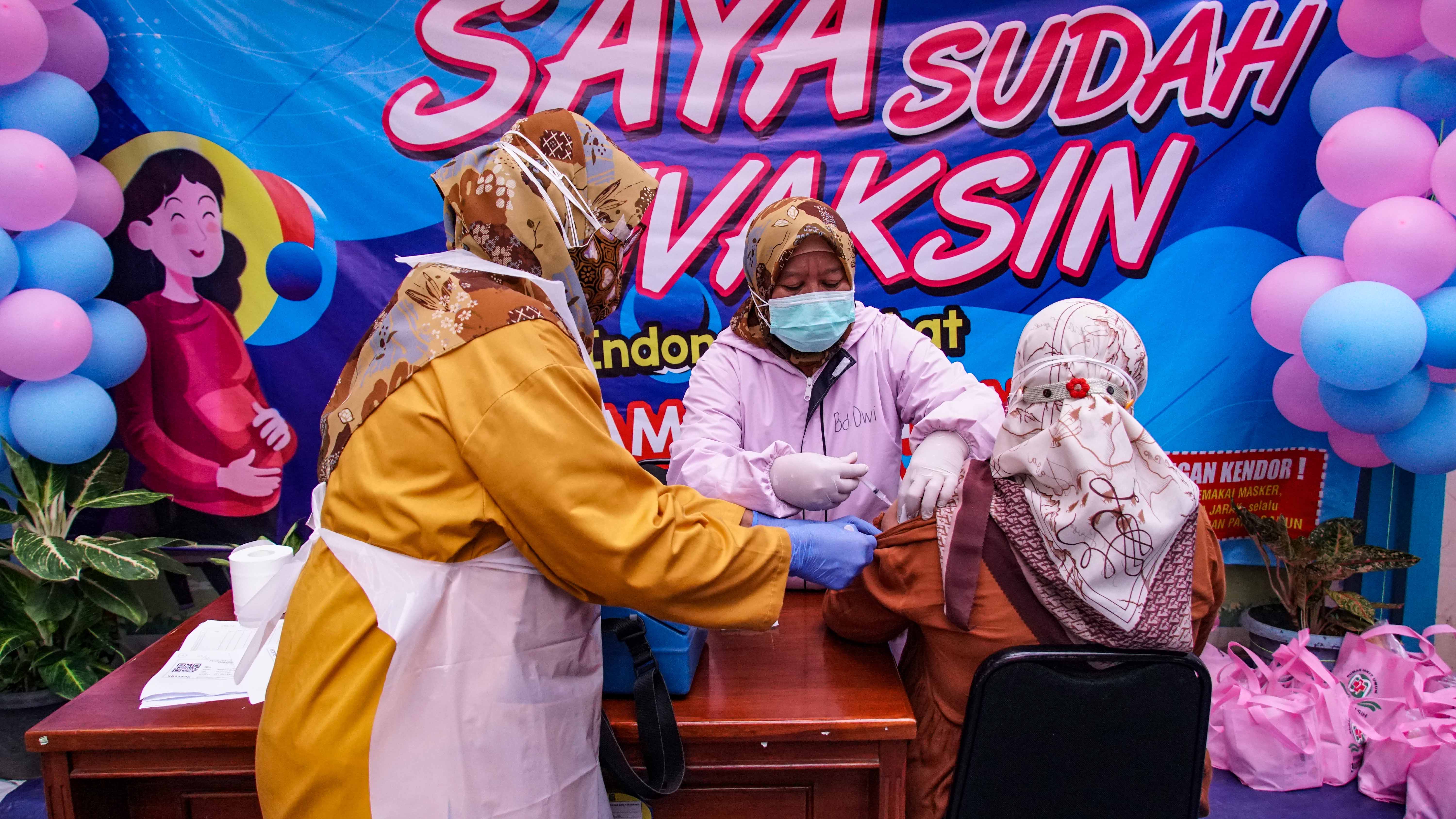 Vaksinasi Covid-19 untuk Ibu Hamil di Tangerang