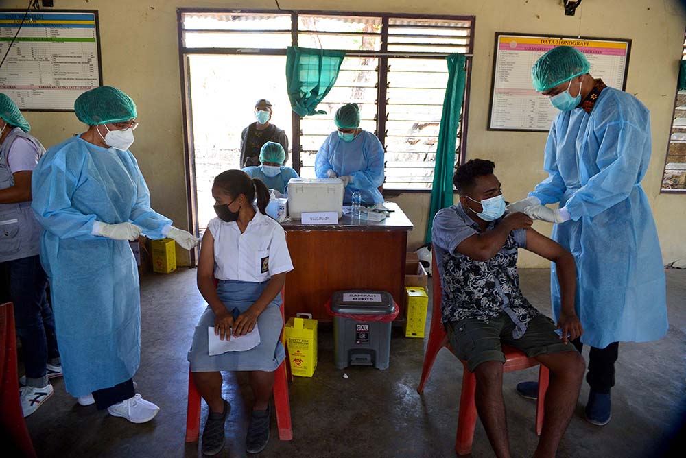 Vaksinasi Covid-19 Masyarakat Pulau