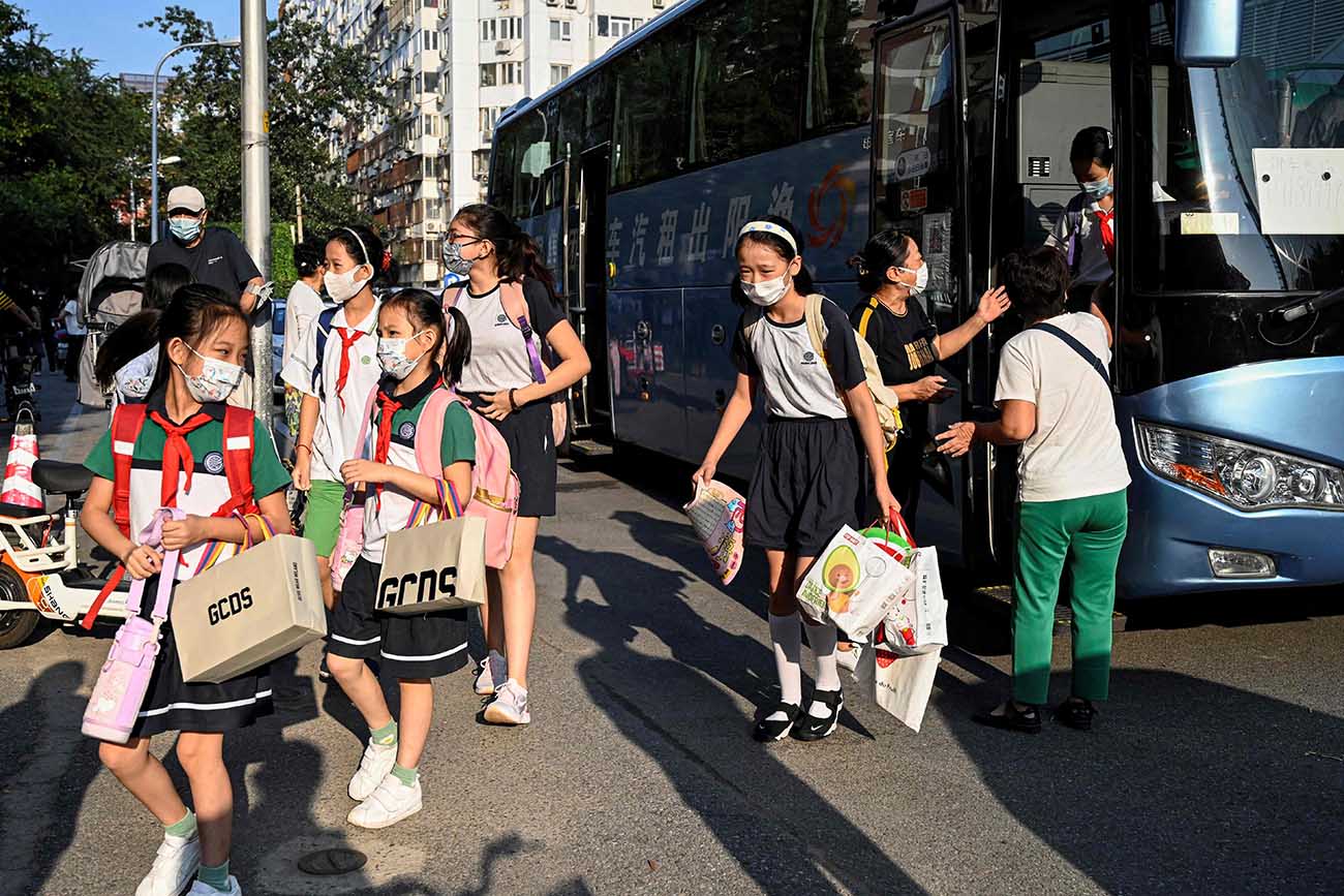 Tiongkok Larang PR dan Ujian Tertulis Untuk Siswa Kelas Satu dan Dua SD