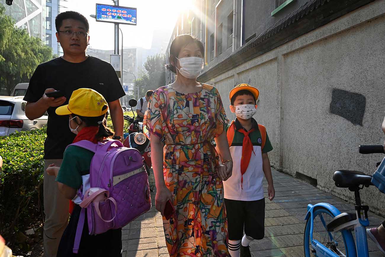 Tiongkok Larang PR dan Ujian Tertulis Untuk Siswa Kelas Satu dan Dua SD