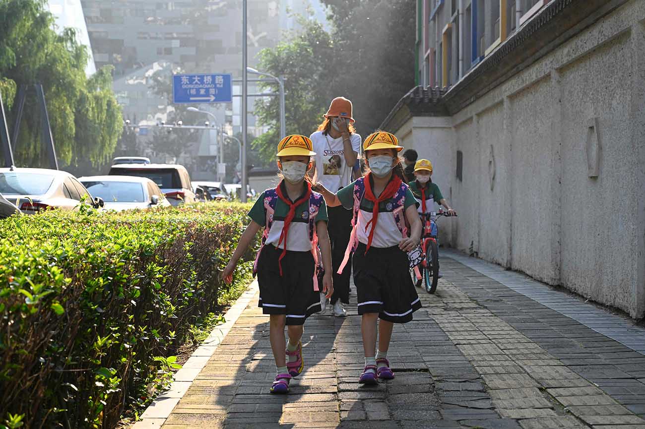 Tiongkok Larang PR dan Ujian Tertulis Untuk Siswa Kelas Satu dan Dua SD
