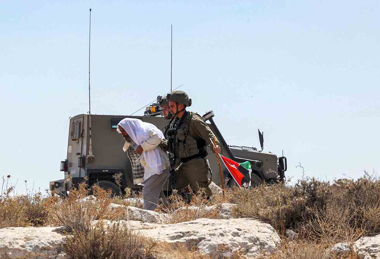 Sejak Mei, 2.800 Sipil Palestina Ditahan Israel