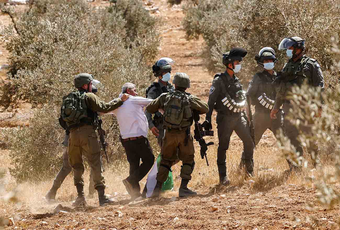 Sejak Mei, 2.800 Sipil Palestina Ditahan Israel