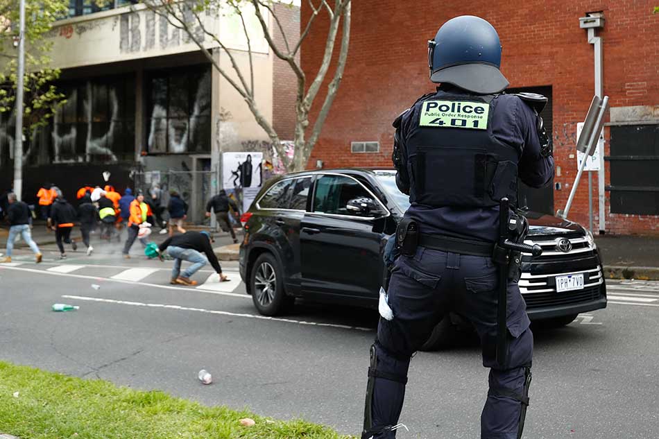 Demonstran Antilockdown Bentrok Dengan Polisi Di Australia