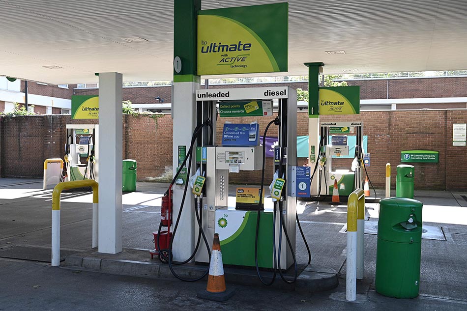 Kelangkaan Sopir Truk Bahan Bakar Sebabkan Krisis BBM di Inggris