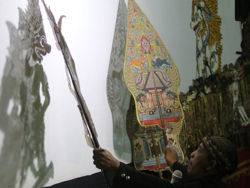 Pentas Wayang Kulit Berdurasi Singkat