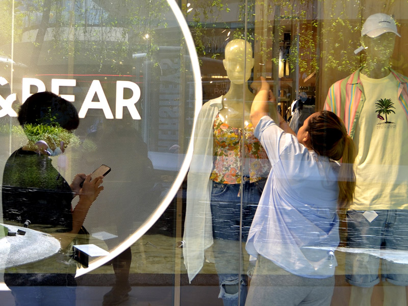 Pembukaan Mal Di Bali