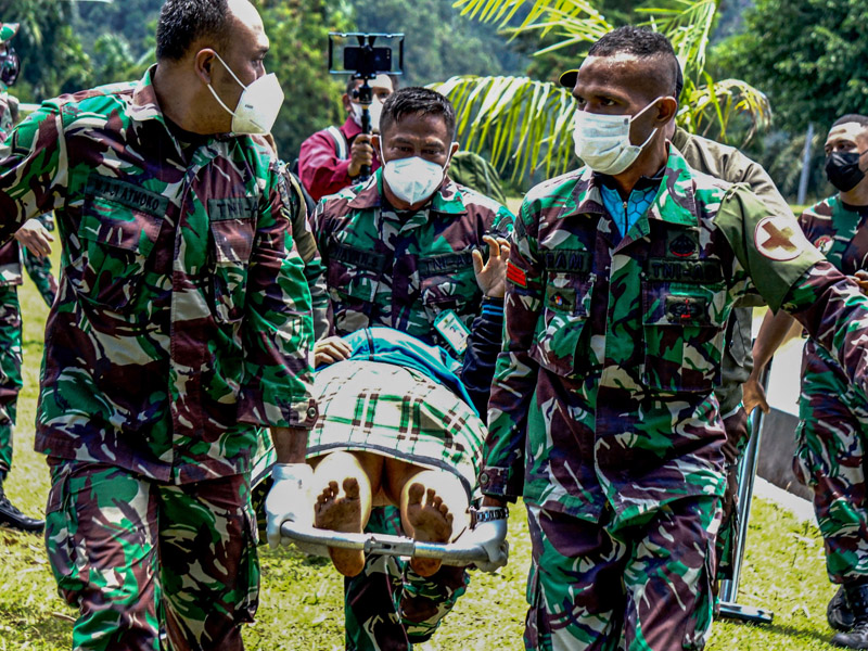 Evakuasi Korban Penyerangan KKB Di Pegunungan Bintang