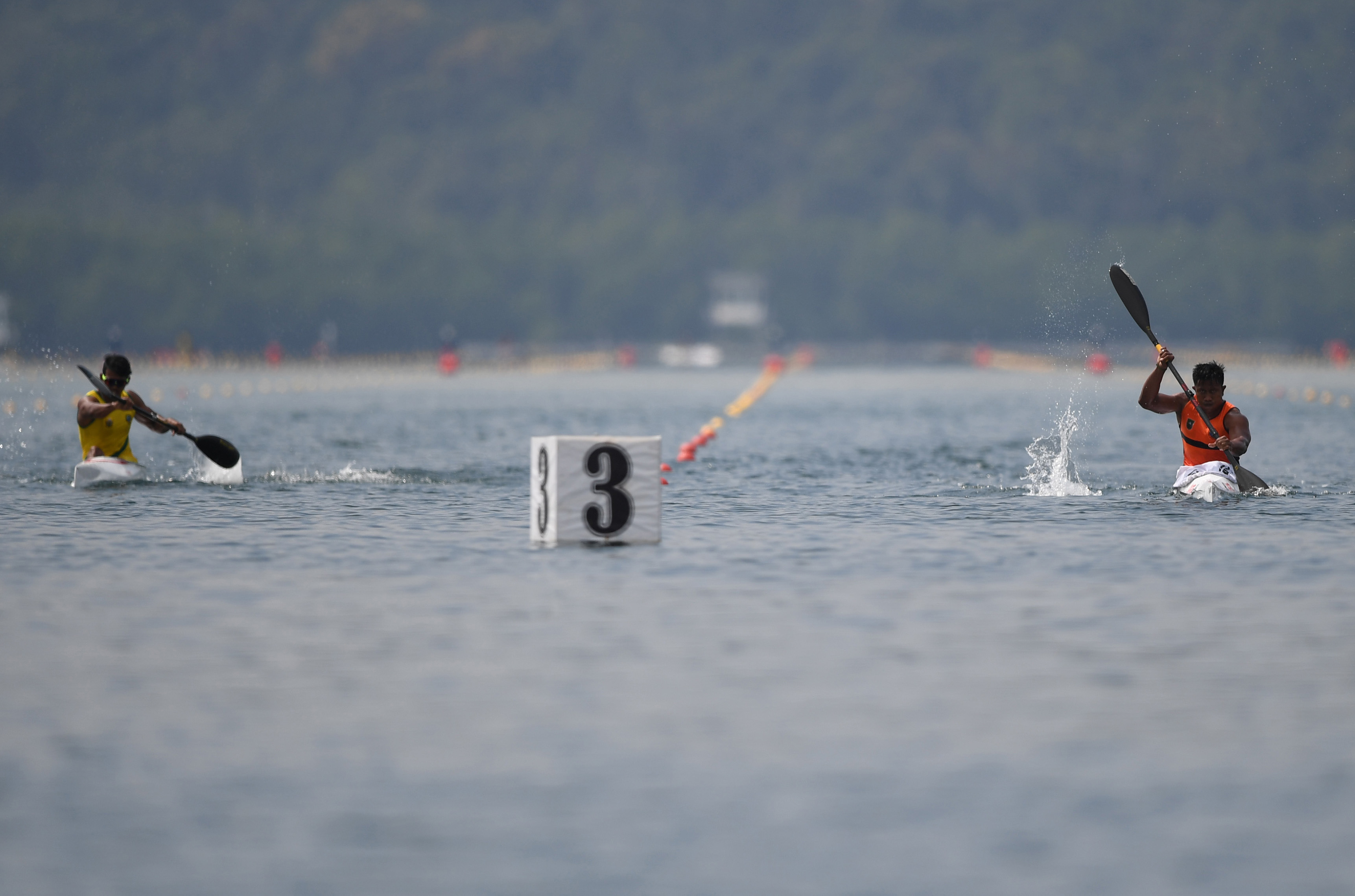 Pedayung Maizir Riyondra Sumbang Emas untuk Riau